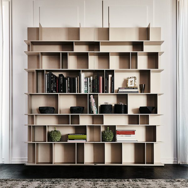 WALLY Cattelan 1