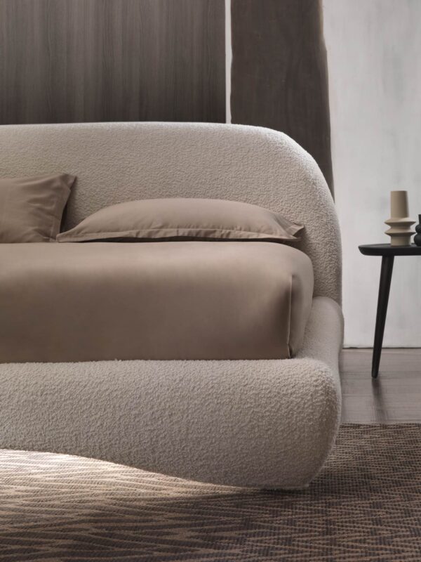 curvy intro altrenotti letto